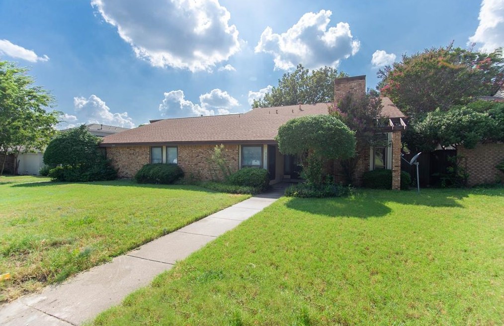 12617 Hornbeam Dr, Dallas, TX 75243