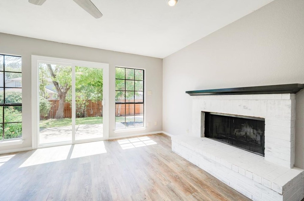 408 Longshadow Ln, Mesquite TX 75149-5998 exterior