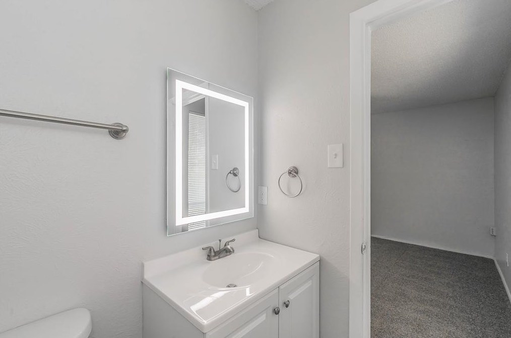 1105 Rutherford Dr, Mesquite TX 75149-6129 exterior