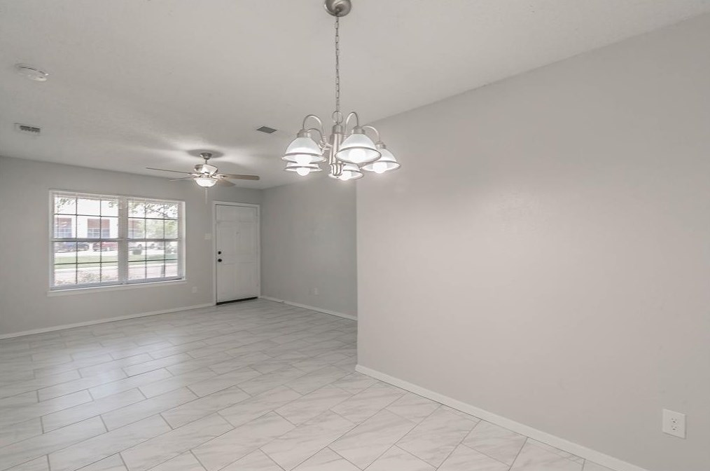 1105 Rutherford Dr, Mesquite TX 75149-6129 exterior