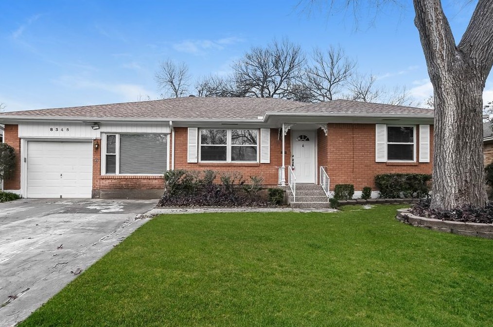 8345 Stony Creek Dr, Dallas, TX 75228-5816