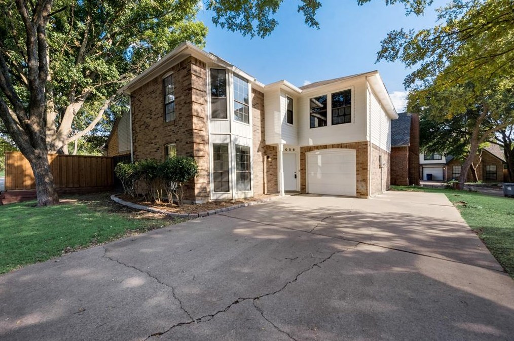 4056 Windhaven Ln, Dallas, TX 75287-2700