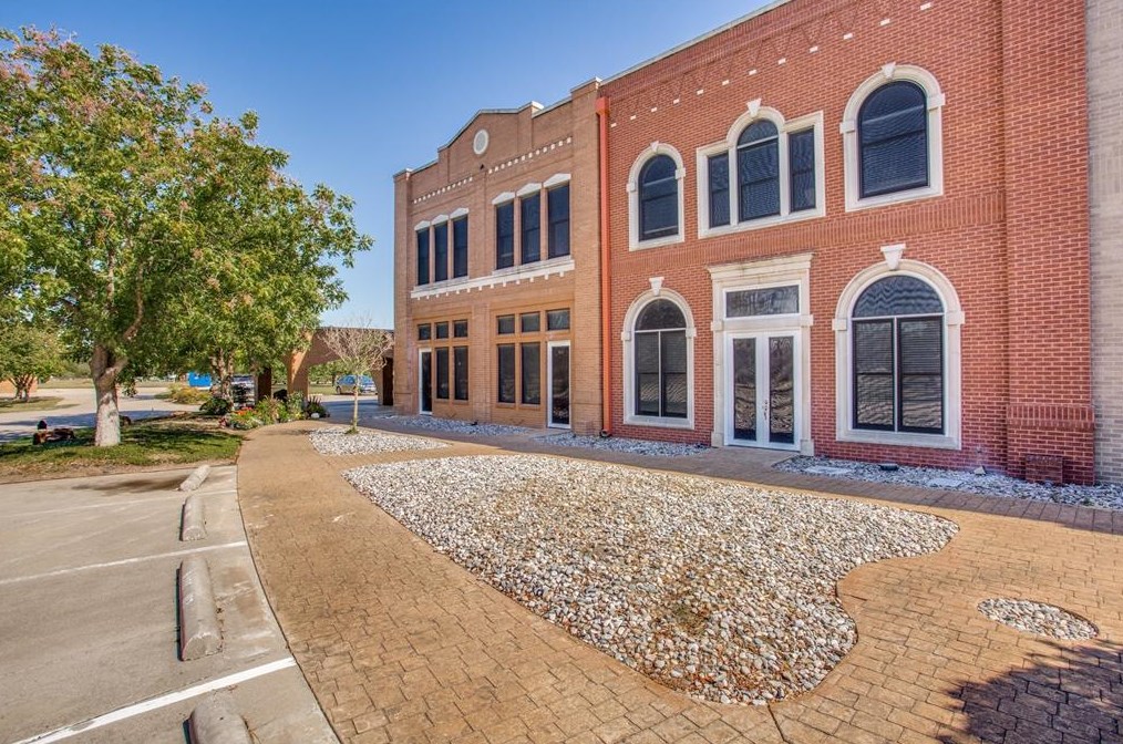 11351 Hilltop Rd #101, Argyle, TX 76226