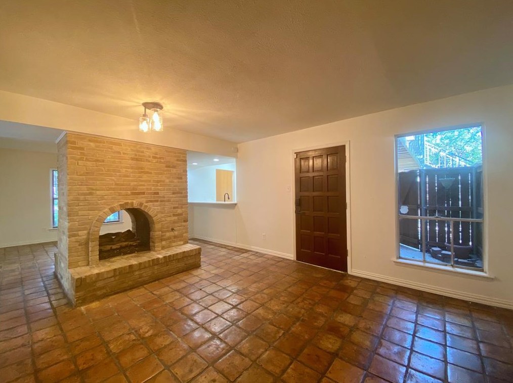 5916 Birchbrook Dr #132, Dallas, TX 75206