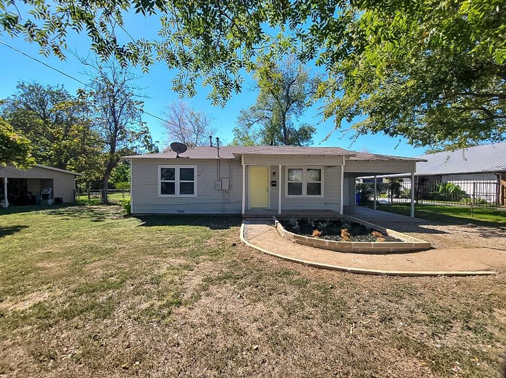 203 Ross Ave, Euless, TX 76040