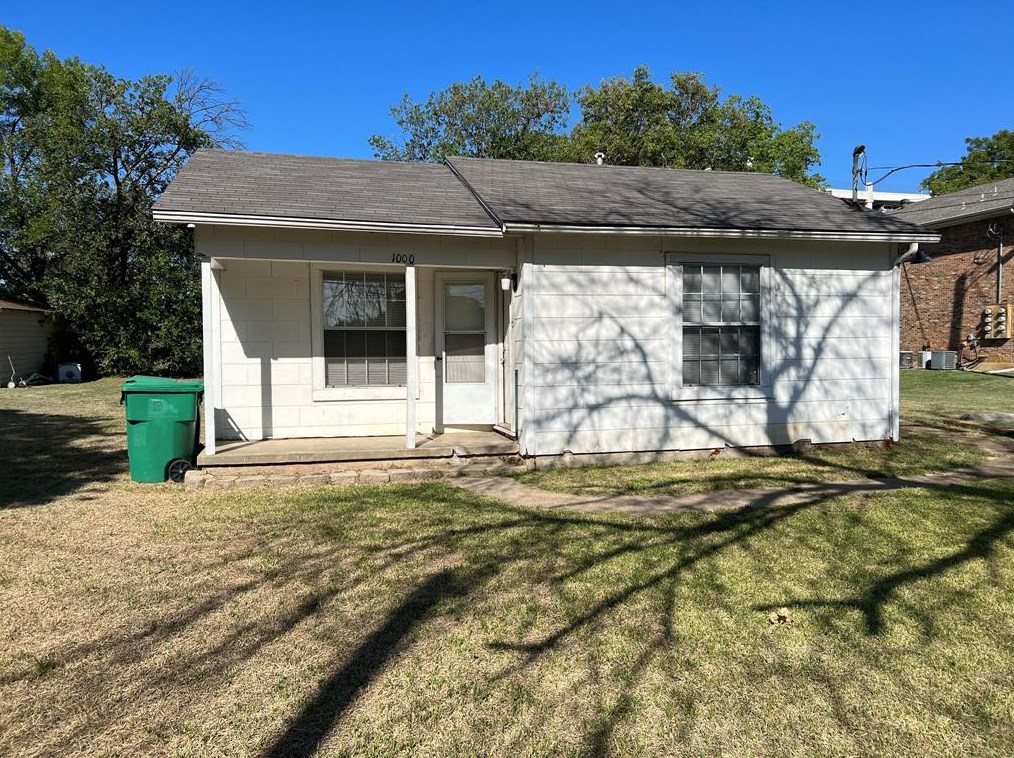 1000 S Ave B, Denton, TX 76201