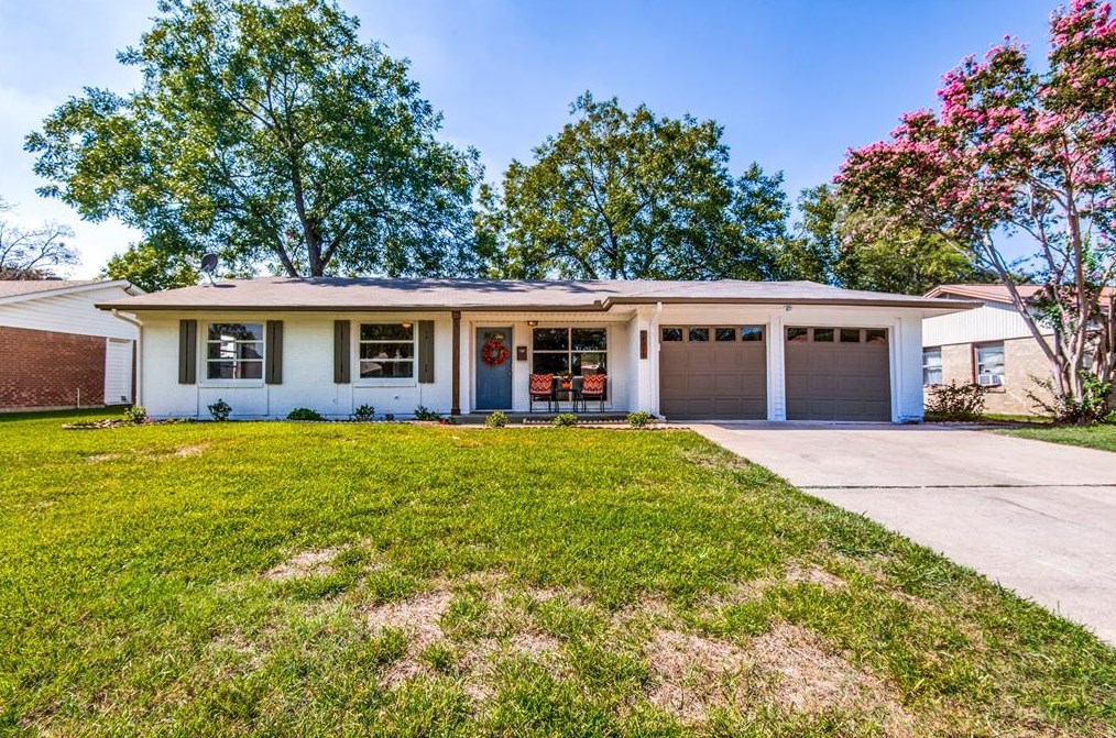 14019 Stardust Ln, Dallas, TX 75234-3538