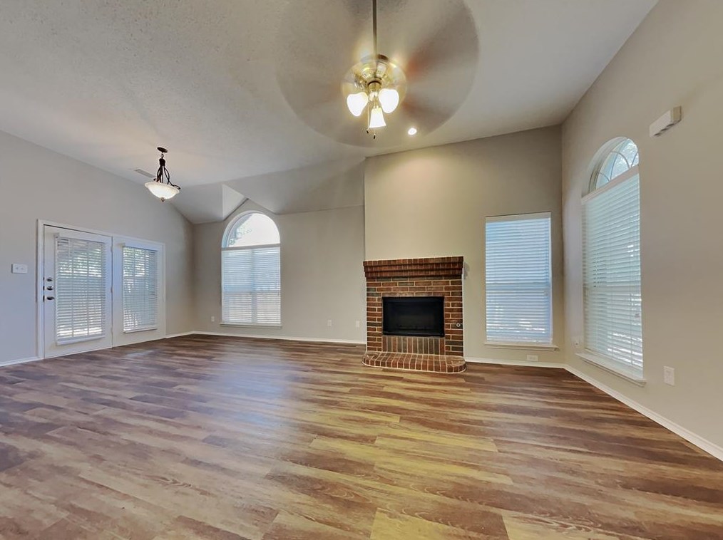 2009 Birch Bnd, Mesquite TX  75181-1835 exterior