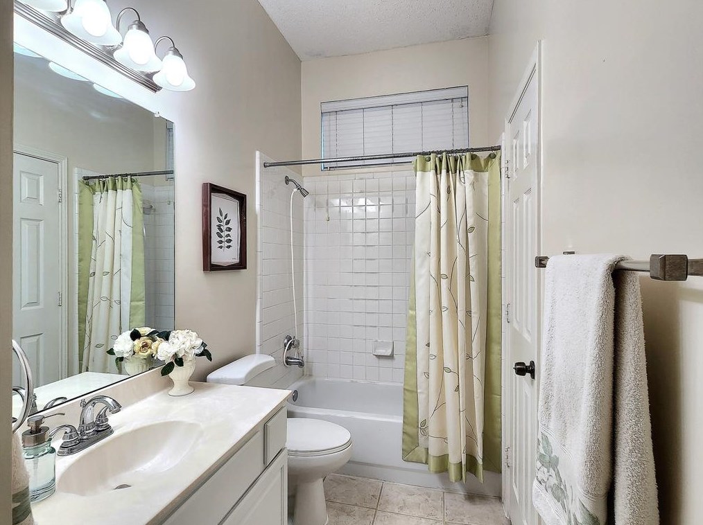 7510 Sand Pne Dr, Rowlett TX 75089-2764 exterior