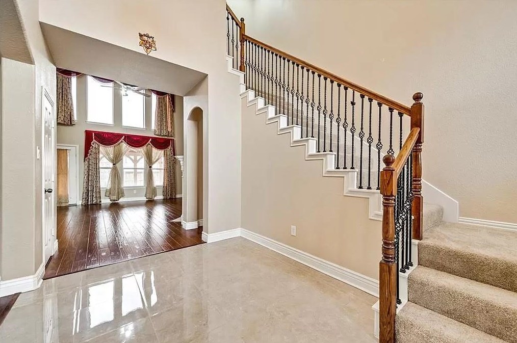 3616 Aqua Springs Dr, Plano TX  75025-6913 exterior