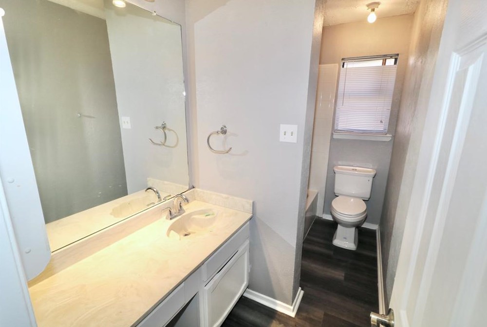 3932 Farrington St, Mesquite TX exterior