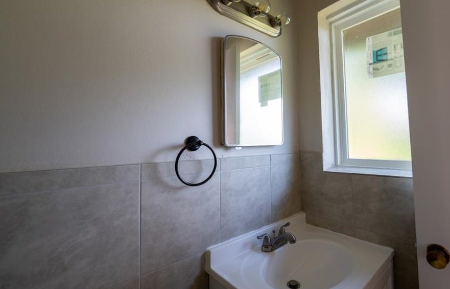 2422 Sue Cir, Mesquite TX exterior