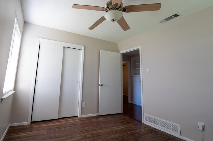 2422 Sue Cir, Mesquite TX exterior