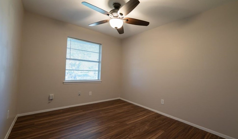 2422 Sue Cir, Mesquite TX exterior