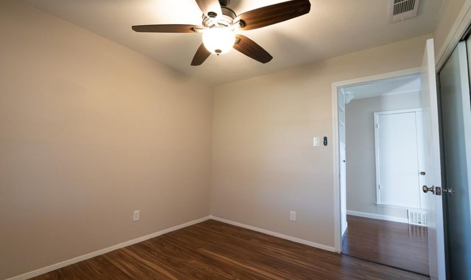 2422 Sue Cir, Mesquite TX exterior