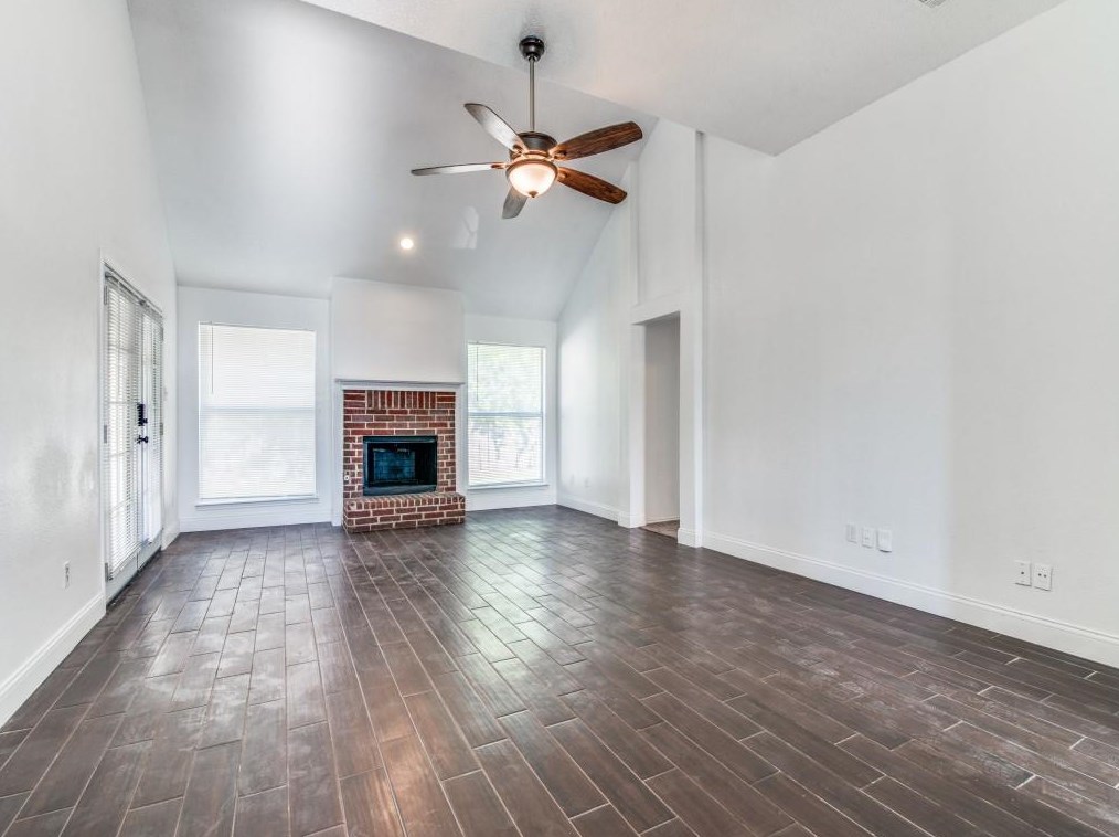 514 Meadow Ln, Forney, TX 75126