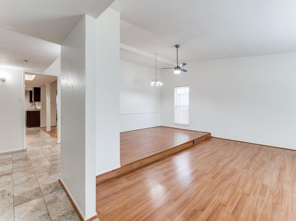 4112 Seven Gables St, Fort Worth, TX 76133