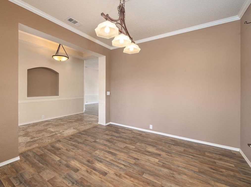 1209 Woodthorpe Dr, Mesquite TX 75181-3513 exterior