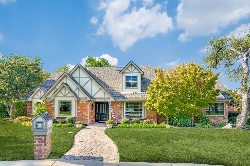 15121 Meandering Pl, Dallas, TX 75248-5334