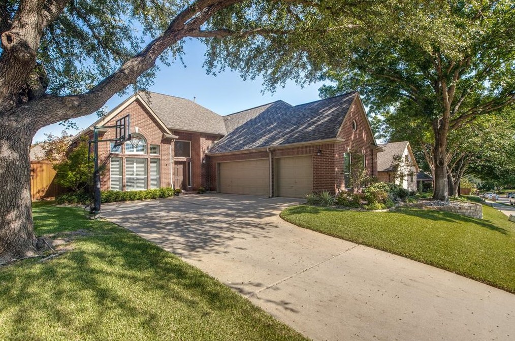 2646 Fairway Ridge Dr, Mckinney, TX 75070-4379