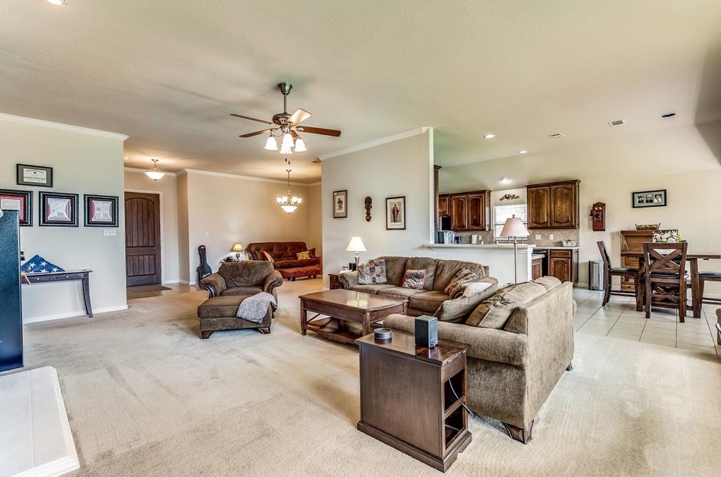 2736 Las Ventanas Trl, Fort Worth TX  76131-2807 exterior