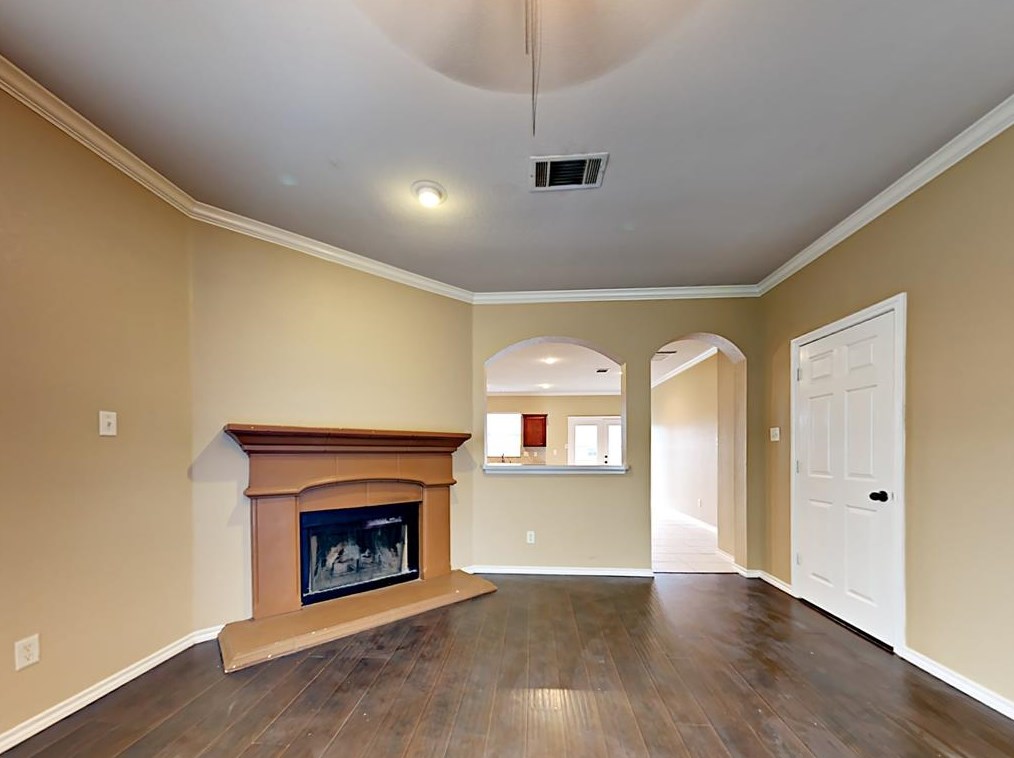 104 Chinos Trl, Justin, TX 76247