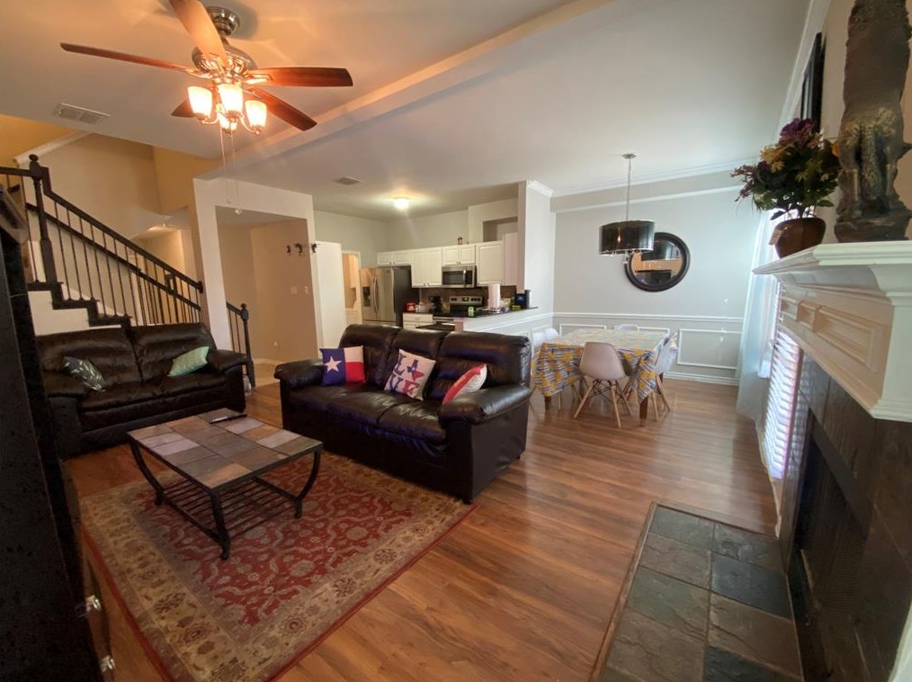 4032 Vista Mar Dr, Euless, TX 76040