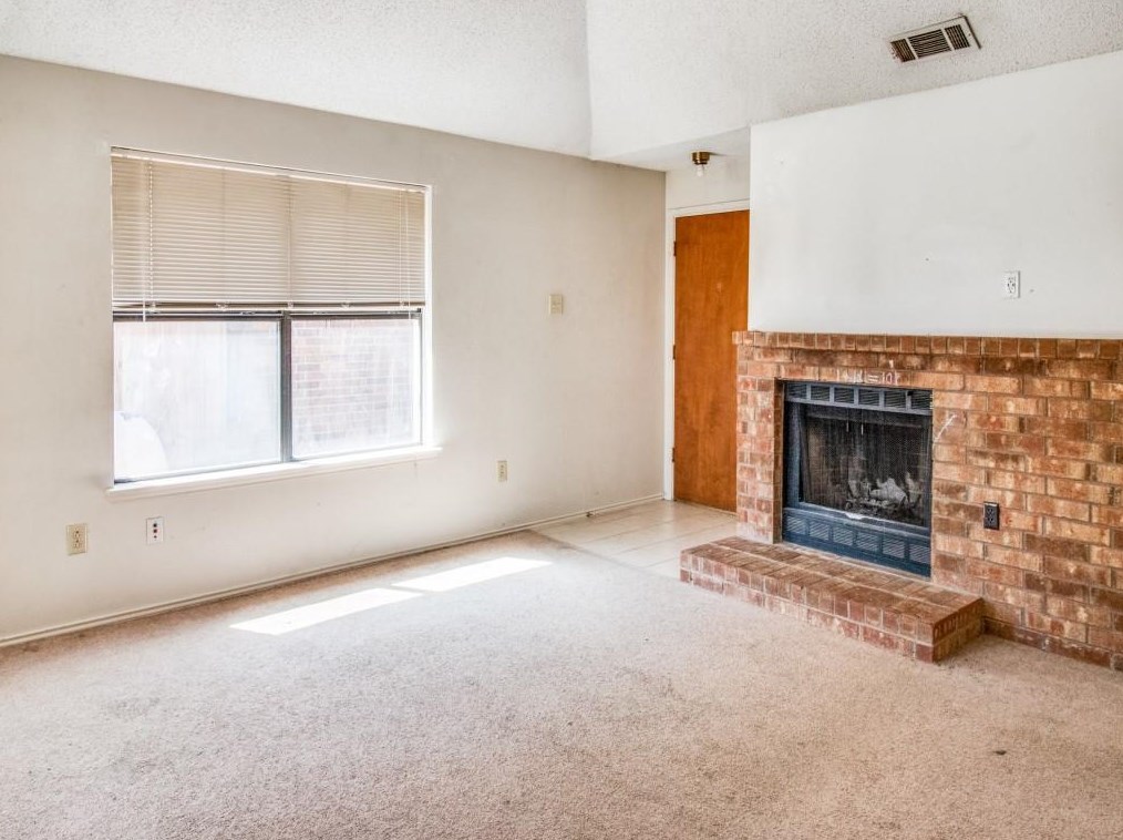 920 Old Barn Ln, Mesquite TX 75149-6868 exterior