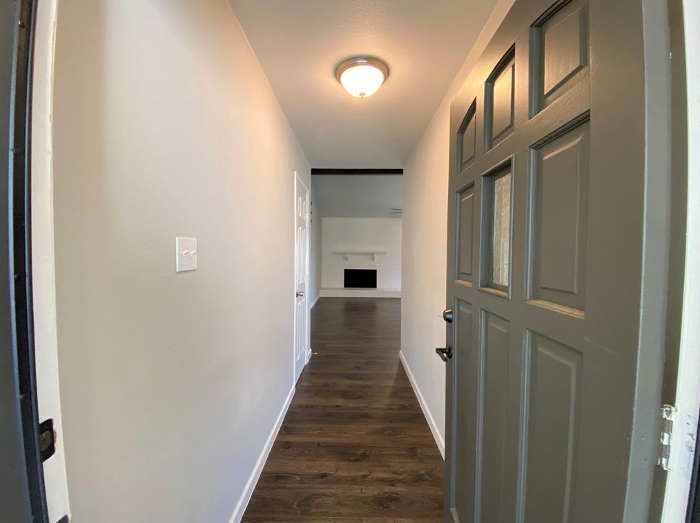 2932 Elsinor Dr, Fort Worth, TX 76116-4763