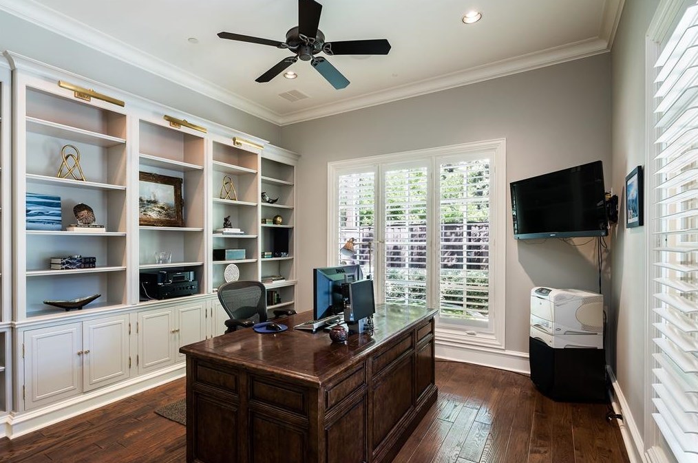 6223 Park Ln, Dallas TX 75225-2305 exterior