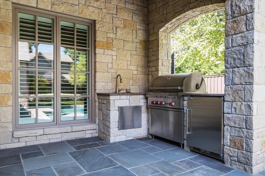 6223 Park Ln, Dallas TX 75225-2305 exterior