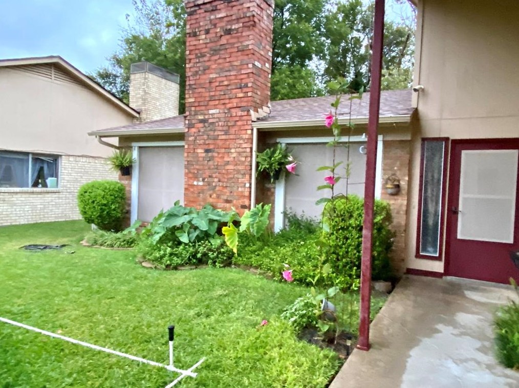 2237 Phoenix Dr, Garland, TX 75040