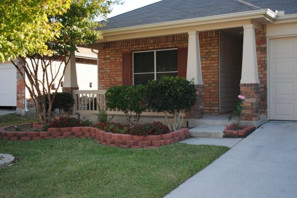 1716 Heron Dr, Aubrey, TX 76227