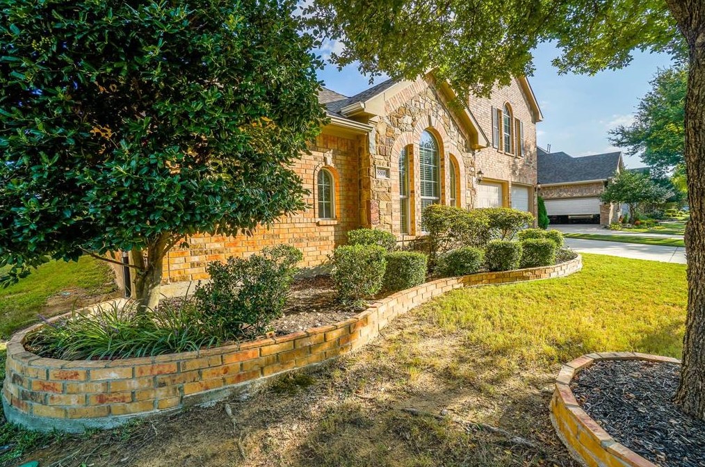 8800 Weston Ln, Argyle, TX 76226