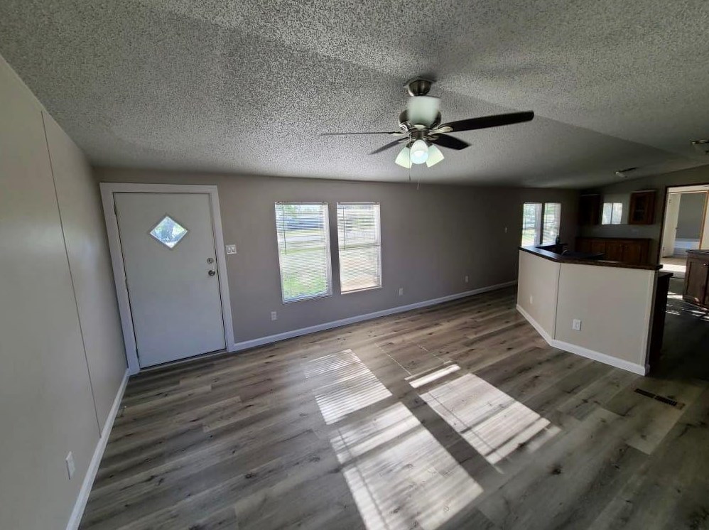 902 Casa Vista Dr, Rio Vista, TX 76093-2826