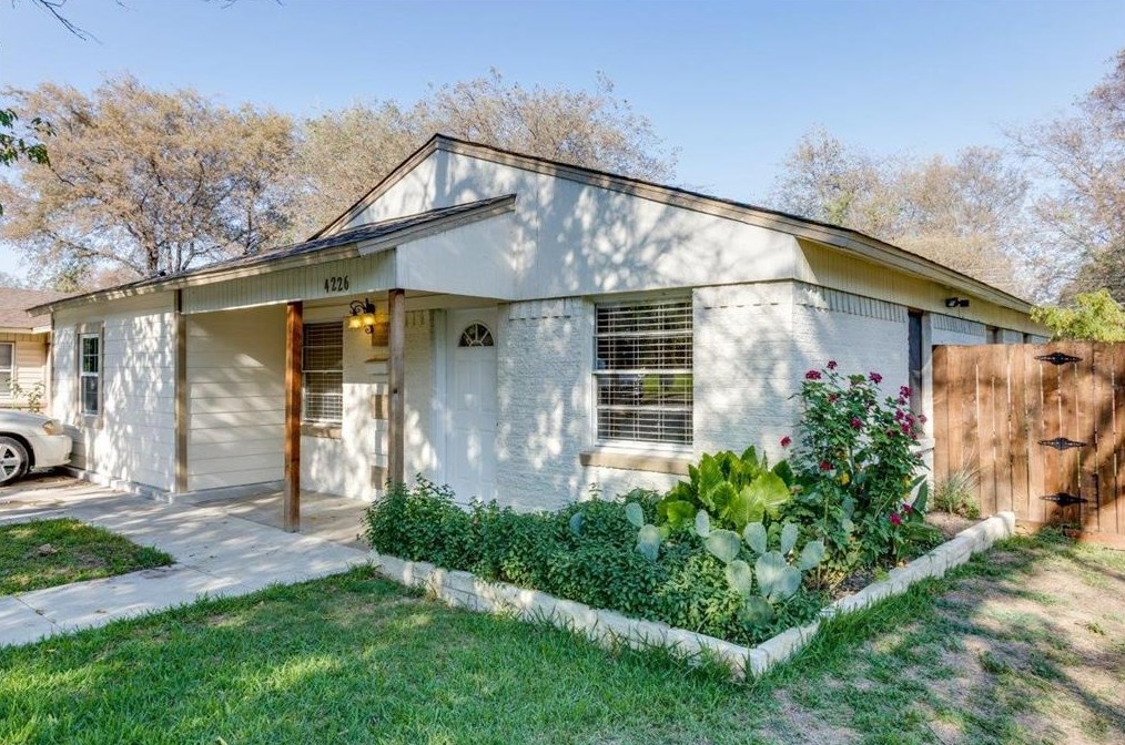4226 Sherwood Dr, Mesquite, TX 75150-1650