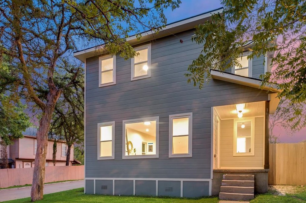 1615 S Tyler St, Dallas, TX 75224