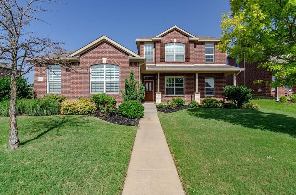 609 Tuskegee Dr, St Paul, TX 75098