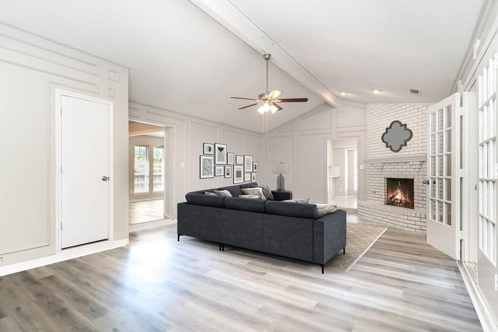 10117 Morgan Mdw Ln, Dallas TX 75243-2617 exterior