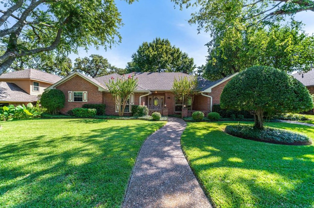 623 Havencrest Ln, Coppell, TX 75019-5723