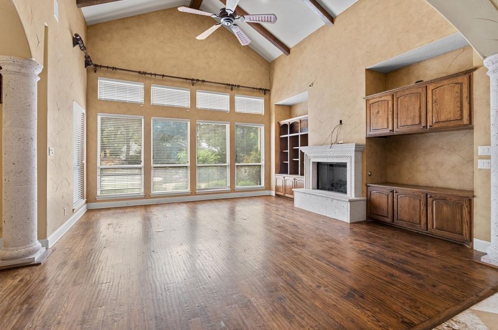2101 Miracle Point Dr, Grapevine TX  76092-7913 exterior