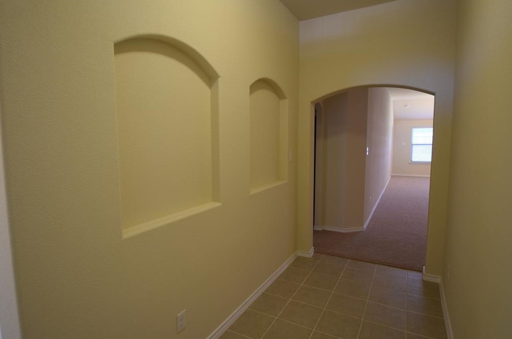 2728 Adams Fall Ln, Fort Worth, TX 76123
