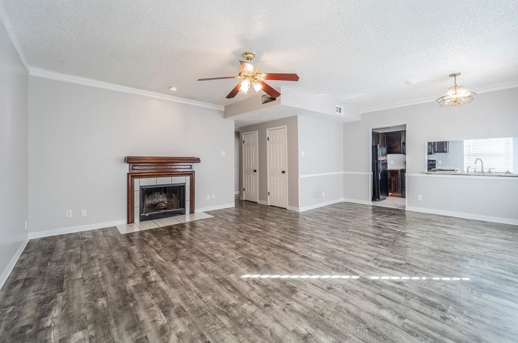 8750 Park Ln, Dallas, TX 75231-1219