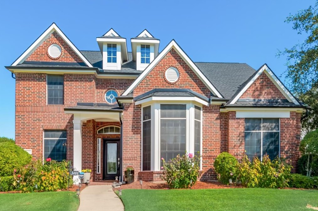 3408 Fallbrook Dr, Mesquite, TX 75182-4018