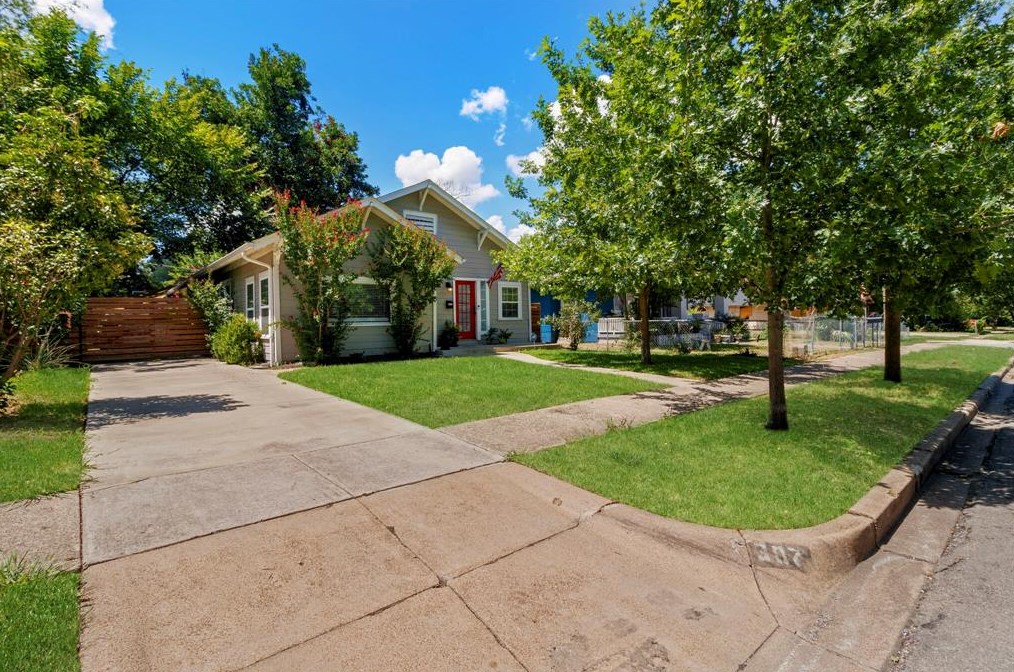 307 N Waverly Dr, Dallas, TX 75208