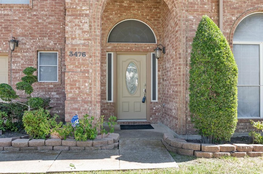 3476 Braes Meadow Dr, Grand Prairie, TX 75052-8056