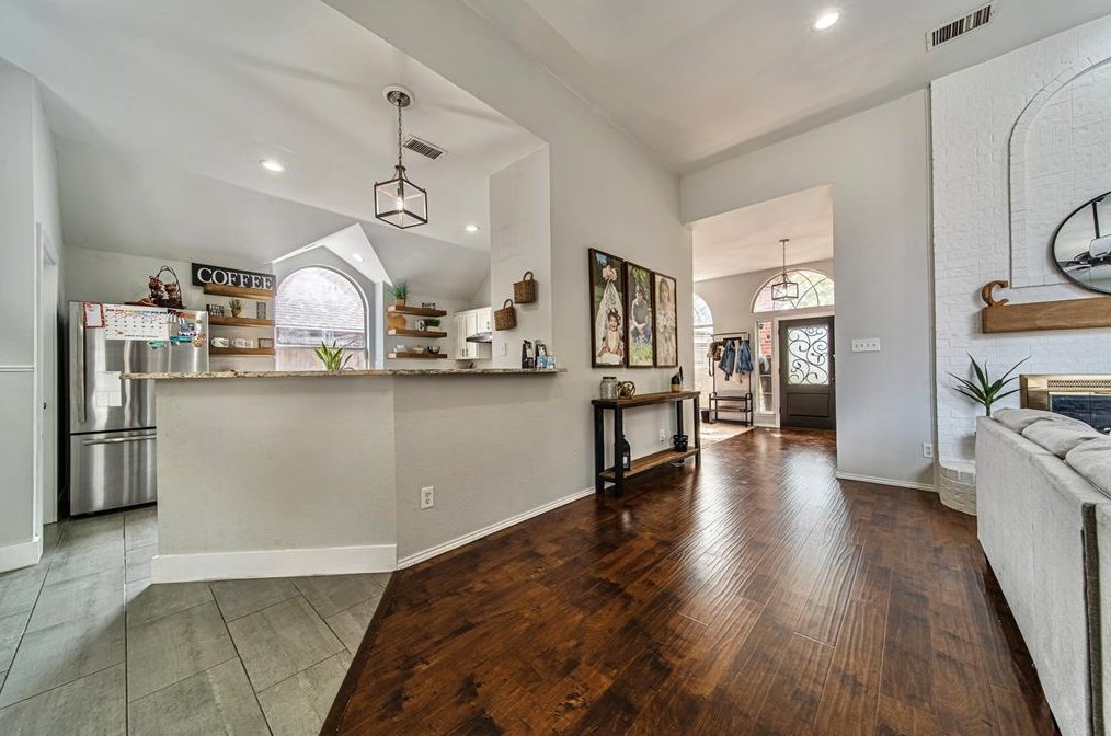 2300 Austin Dr, Mesquite TX 75181-1737 exterior