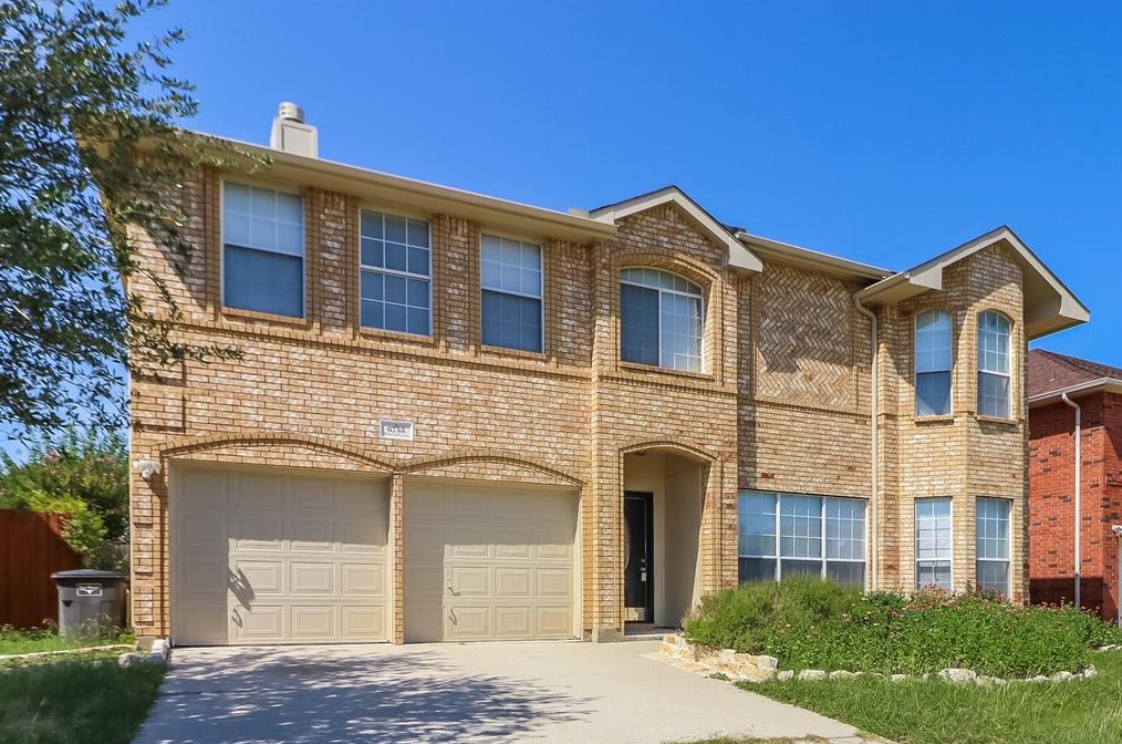 6755 Thaddeus Dr, Fort Worth, TX 76137