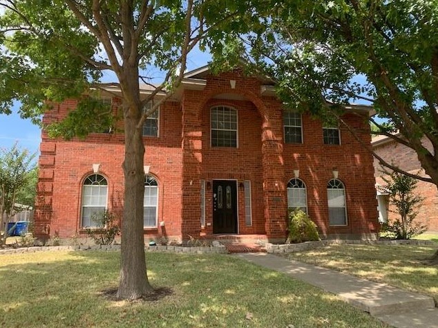 8913 Barton Creek Dr, Rowlett, TX 75089-2606