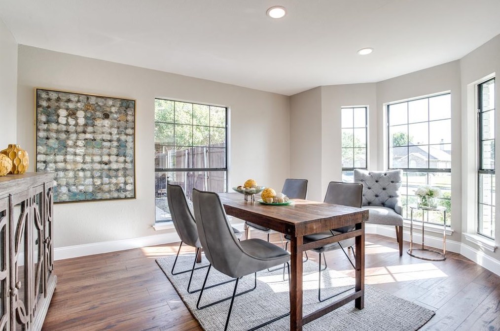 917 Crk Vly Rd, Mesquite TX 75181-1241 exterior